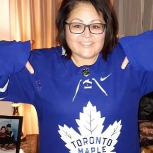 Meet your Posher, Crystal